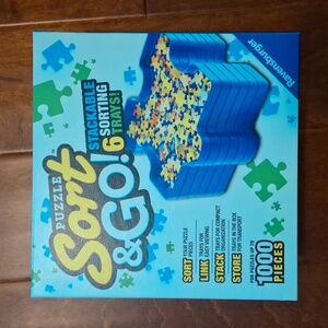 Ravensburger‎ "Sort and Go" Puzzle Accessory 6 Stackable Plastic Sorting Trays